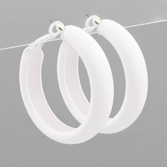Color Coated Metal Hoops - Picture 1 of 2